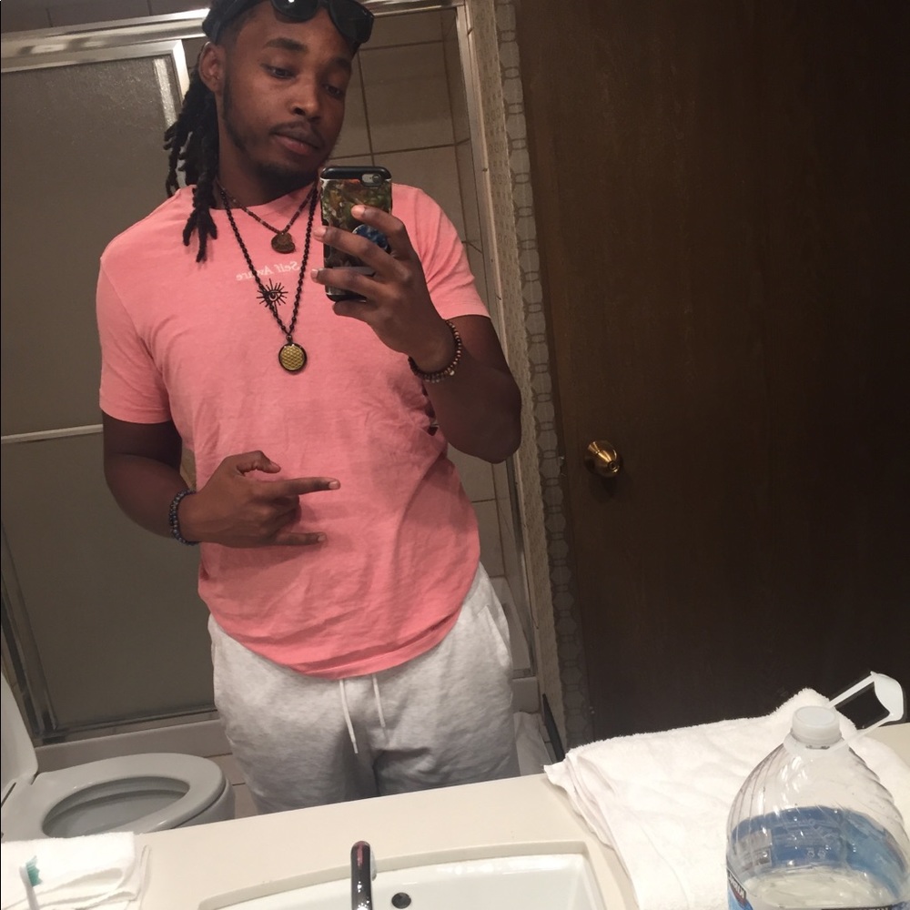 Meet your Posher, Gary